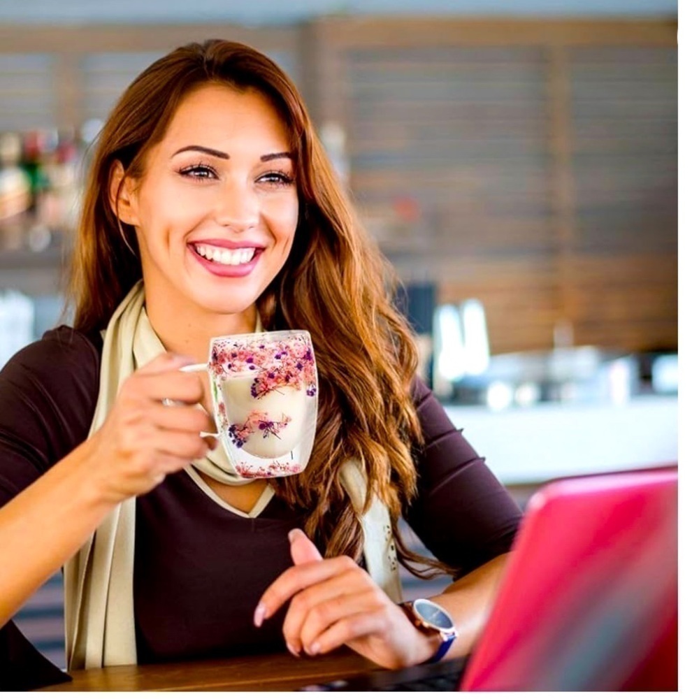 Double Walled Glass Coffee Mug with Handle